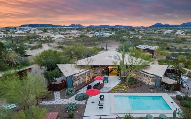 LOCAL KNOWLEDGE THAT MAKES THE DIFFERENCE